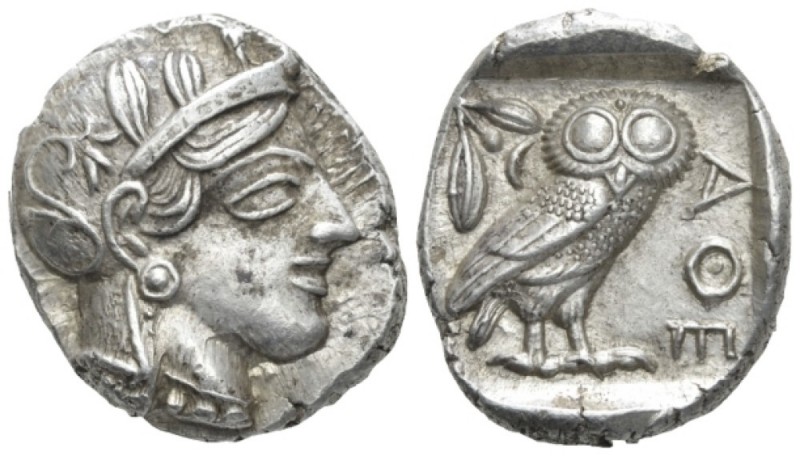 Attica, Athens Tetradrachm circa 450, AR 23.30 mm., 17.29 g.
Head of Athena r.,...