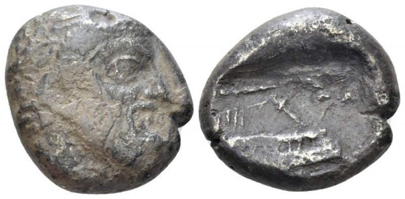 Phoenicia, Aradus Stater circa 350-332, AR 19.50 mm., 10.13 g.
Laureate head of...