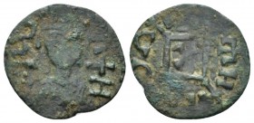 Aksum, Hataz, Christian King. Æ IX cent., Æ 18.40 mm., 0.85 g.
Vaccaro 71.

Very Fine.