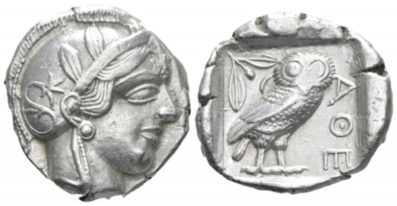 Attica, Athens Tetradrachm circa 450, 24.60 mm., 17.14 g.
Head of Athena r., we...