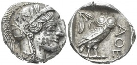 Attica, Athens Tetradrachm circa 450, AR 23.50 mm., 17.19 g.
Head of Athena r., wearing Attic helmet decorated with olive wreath and palmette. Rev. O...