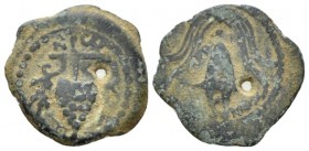 Judaea, Herod II Archelaos. 4 BC-6 AD Jerusalem Prutah 4 BC-6AD, Æ , 
Grape bunch on vine with small leaf. Rev. Crested helmet; kerykeion to lower l....