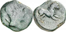 Caudillos galos. As. (FAB. falta) (ACIP. 2685). Pátina verde. Rara. 9,95 g. BC/MBC.