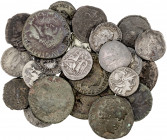 Lote formado por 3 bronces ibéricos, 7 romanos, un denario de Bolscan, 6 republicanos, 4 imperiales y 2 antoninianos, incluye además una reproducción....