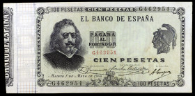 1900. 100 pesetas. (Ed. 92a) (Ed. 308a). 1 de mayo, Quevedo. Serie G. Doblez central. Raro. EBC-.