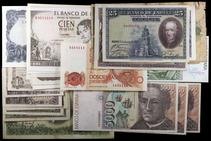 Lote de 36 billetes españoles. A examinar. BC-/S/C-.