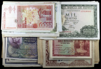Lote de 87 billetes españoles. A examinar. BC/S/C-.