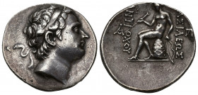 GRECIA ANTIGUA. REINO SELÉUCIDA. Antíoco III. Tetradracma. Ceca incierta (223-187 a.C.). A/ Cabeza diademada a der. R/ Apolo con arco y flechas sentad...