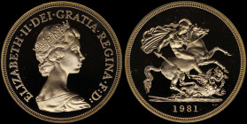 GREAT BRITAIN: 5 Pounds (1981) in gold (0,917) with young bust of Queen Elizabeth facing right. St George slaying the dragon on reverse. Inside offici...