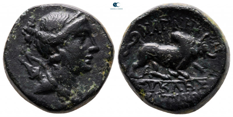 Ionia. Magnesia ad Maeander circa 155-145 BC. 
Bronze Æ

19 mm, 8,39 g


...