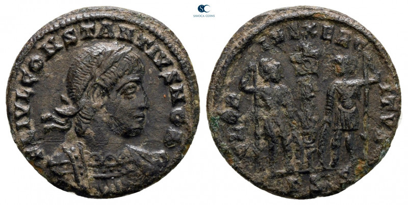 Constantius II, as Caesar AD 337-347. Siscia
Follis Æ

17 mm, 1,42 g



n...