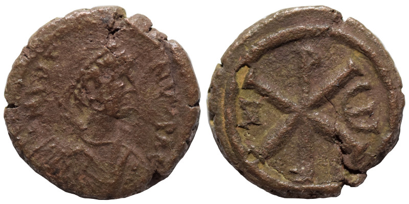 Justin I, 518-527. Pentanummium (bronze, 1.89 g, 14 mm), Constantinople. D N IVS...