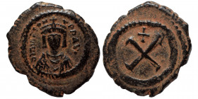 Tiberius II Constantine. 578-582. Decanummium (bronze, 4.51 g, 24 mm). Constantinople, struck circa 579-582. Crowned, draped, and cuirassed bust facin...