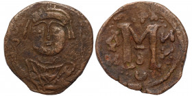 Constans II, 641-668. Follis (bronze, 4.81 g, 21 mm), Constantinople. Crowned and draped beardless bust facing, holding globus cruciger in his right h...