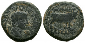 CASCANTUM (Cascante, Navarra). Semis. (Ae. 6,97g/22mm). 14-36 d.C. (FAB-693). Anv: Cabeza laureada de Tiberio a derecha, alrededor leyenda: TI CAESAR ...