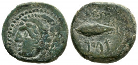 GADES (Cádiz). Semis. (Ae. 5,24g/20mm). 100-20 a.C. (FAB-1345). Anv: Cabeza de Hércules a izquierda con piel de león, detrás clava. Rev: Atún a izquie...
