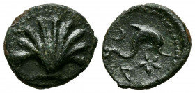 ARSE-SAGUNTO (Sagunto, Valencia). Sextante. (Ae. 1,06g/13mm). 170-20 a.C. (FAB-2064). Anv: Concha. Rev: Delfín a derecha, encima creciente, debajo let...