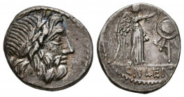 GENS CORNELIA. Quinario. (Ar. 1,96g/14mm). 88 a.C. Roma. (RIC 345/2). Anv: Cabeza laureada de Júpiter a derecha. Rev: Victoria estante coronando escud...