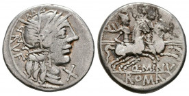 GENS MINUCIA. Denario. (Ar. 3,86g/19mm). 122 a.C. Taller auxiliar de Roma. (FFC 920; Crawford 277/1). Anv: Cabeza de Roma a derecha, delante X, detrás...