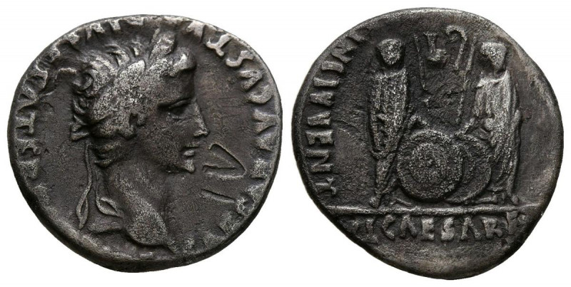 AUGUSTO. Denario. (Ar. 3,52g/18mm). 2 a.C.-4 d.C. Roma. (RIC 207). Anv: Busto la...