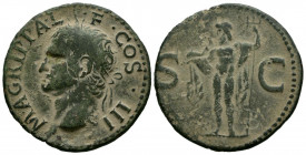 AGRIPA. As. (Ae. 8,53g/28mm). 37-41 d.C. Roma. (RIC 58). Anv: Busto laureado de Agripa a izquierda, alrededor leyenda: M AGRIPPAL F COS III. Rev: Nept...