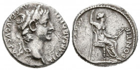 TIBERIO. Denario. (Ar. 3,56g/18mm). 36-37 d.C. Lugdunum. (RIC 30). Anv: Cabeza de Tiberio a derecha, alrededor leyenda: TI CAESAR DIVI AVG AVGVSTVS. R...