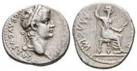 TIBERIO. Denario. (Ar. 3,66g/18mm). 36-37 d.C. Lugdunum. (RIC 30). Anv: Cabeza de Tiberio a derecha, alrededor leyenda: TI CAESAR DIVI AVG AVGVSTVS. R...