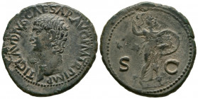 CLAUDIO I. As. (Ae. 13,62g/31mm). 41-50 d.C. Roma. (RIC 100). Anv: Cabeza de Claudio I a izquierda, alrededor leyenda: TI CLAVDIVS CAESAR AVG P M TR P...