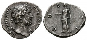 ADRIANO. Denario. (Ar. 3,26g/19mm). 125-128 d.C. Roma. (RIC 175). Anv: Cabeza laureada de Adriano a derecha con drapeado sobre hombro izquierdo, alred...