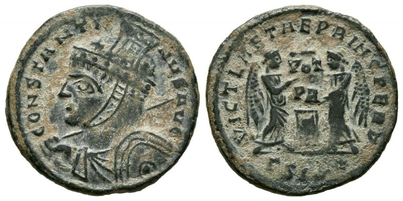 CONSTANTINO I. Follis. (Ae. 2,85g/19mm). 319-320 a.C. Siscia. (RIC 95). Anv: Bus...