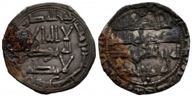 EMIRATO INDEPENDIENTE, Abd al- Rahman II. Dirham. (Ar. 1,83g/28mm). 216 H. Al-Andalus. (Vives 145; Frochoso 145). MBC+. Leve oxidación.