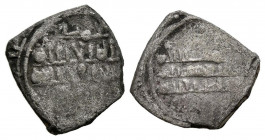 TAIFAS DEL CALIFATO, Abadíes de Sevilla (Muhammad ibn Abbad). Dirham fraccionario. (Ar. 1,19g/12mm). 414-433H.( Prieto 394). MBC. Escasa.