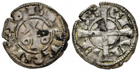 ALFONSO II (1164-1196). Dinero (Ve. 1,07g/20mm). Barcelona. (Cru. V.S. 296). Anv: Cruz sobre palo entre anillos, alrededor leyenda: BARQINO. Rev: Cruz...