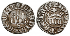 JUAN I (1379-1390). 1/6 Real. (Ve. 0,56g/14mm). Sevilla. (FAB-543). Anv: Monograma IOH coronado, alrededor leyenda: IOHANIS REX LEGI. Rev: Castillo, d...