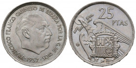 ESTADO ESPAÑOL (1936-1975). 25 Pesetas. (Ni. 8,44g/27mm). 1957 *58. Madrid. (Cal-2019-116). SC-. Bonito tono. Escasa.