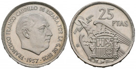 ESTADO ESPAÑOL (1936-1975). 25 Pesetas. (Ni. 8,37g/27mm). 1957 *73. Madrid. (Cal-2019-128). PROOF. Extraída de cartera.