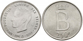 BELGICA. 250 Francos. (Ar. 24,65g/37mm). 1976. (Km#157). EBC.