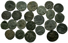 IMPERIO ROMANO. Interesante conjunto de 23 pequeños cobres bajo imperiales. Diferentes emperadores así como estados de conservación. A EXAMINAR.