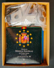 ESPAÑA. Interesante conjunto formado por más de 100 monedas acuñadas entre la época de la Monarquía Española y Reinado de Juan Carlos I. Gran cantidad...