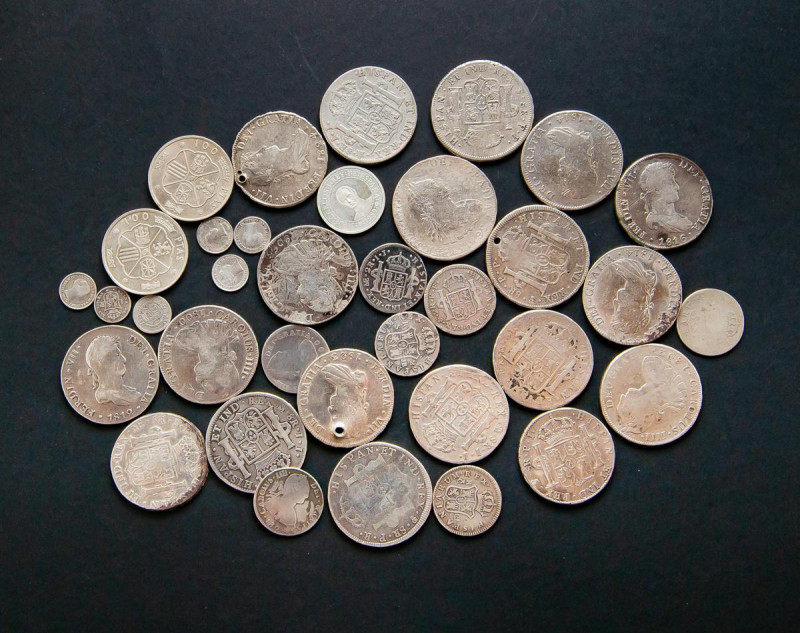 MONARQUIA ESPAÑOLA y CENTENARIO DE LA PESETA. Bonito conjunto compuesto por dece...