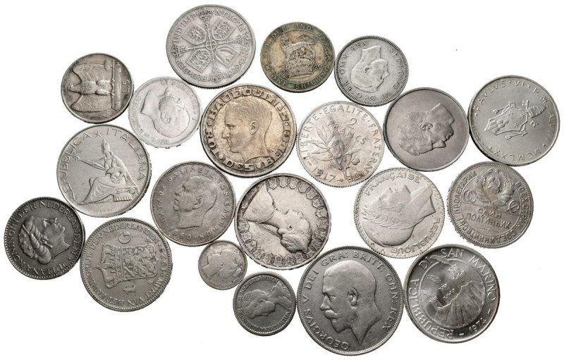 MONEDAS EXTRANJERAS. Bonito conjunto formado por monedas de plata acuñadas desde...