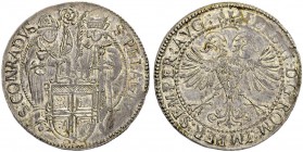 DEUTSCHLAND
Konstanz, Stadt. Halbtaler o. J. (um 1622). Die beiden Heiligen, Konrad und Pelagius, stehen nebeneinander, vor sich das Stadtwappen. Rv....