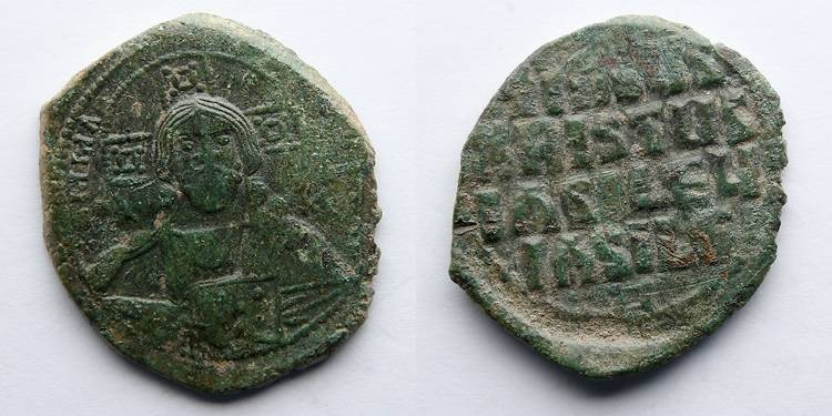 BYZANTINE EMPIRE: AD 976-1028, Anonymous Follis, Class A2, Basil II & Constantin...