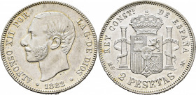 ALFONSO XII. Madrid. 2 pesetas. 1882*18-82. MSM. SC/SC-. Buen ejemplar. Atractiva
