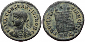 Constantine II as caesar (316-337), Nicomedia, AE follis (Bronze, 18,8 mm, 2,48 g), struck under Constantine I, 324-325. Obv: FL IVL CONSTANTIVS NOB C...