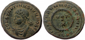 Constantine II (Caesar, 317-337) AE Follis (Bronze 3,49g 19mm) Thessalonica, 324. 
Obv: CONSTANTINVS IVN NOB C, laureate, draped and cuirassed bust of...