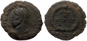 Julian II Apostata (361-363), AE 20 (Bronze, 19,9 mm, 1,96 g), Heraclea.
Obv: D N FL CL IVLIANVS P F AVG, helmeted and cuirassed bust of Julian left, ...