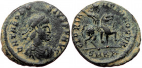 Theodosius I (379-395), Cyzicus, AE follis (Bronze, 18,4 mm, 2,55 g). Obv: D N THEODO - SIVS P F AVG, diademed, draped, and cuirassed bust of Theodosi...