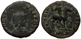 Arcadius (383-408) Æ Nummus (Bronze 2,14g 15mm) Cyzicus, 392-395. 
Obv: D N ARCADIVS P F AVG, pearl-diademed, draped and cuirassed bust right 
Rev: GL...