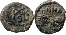 Marcian (450-457), Constantinopolis, AE nummus (Bronze, 11,0 mm, 0,93 g). Obv: D N MA[RCIANVS P F AVG], pearl diademed, draped and cuirassed bust of M...